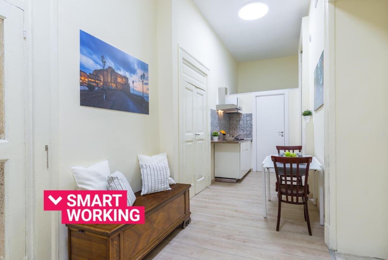 A Pochi Passi Da Piazza Del Gesu By Wonderful Italy Apartmán *